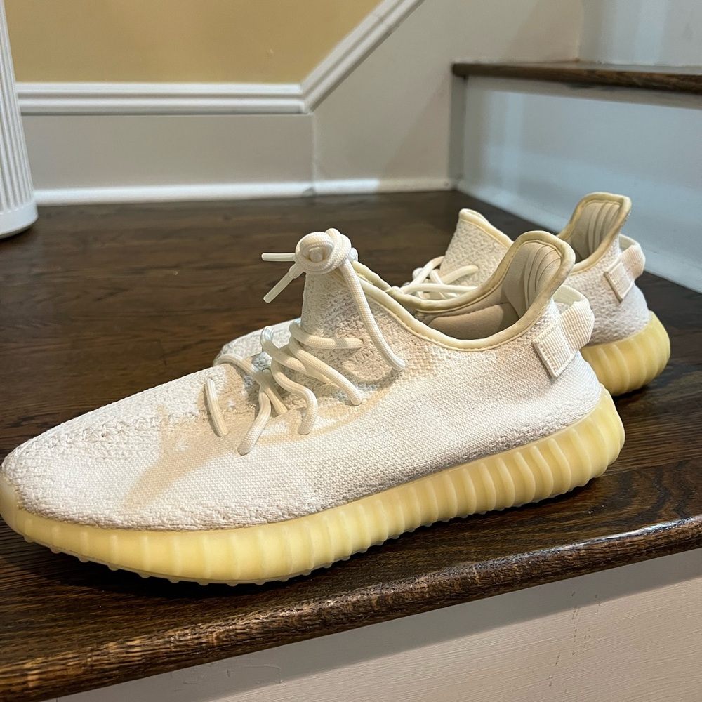 Yeezy 350 v2 sneakers for men
